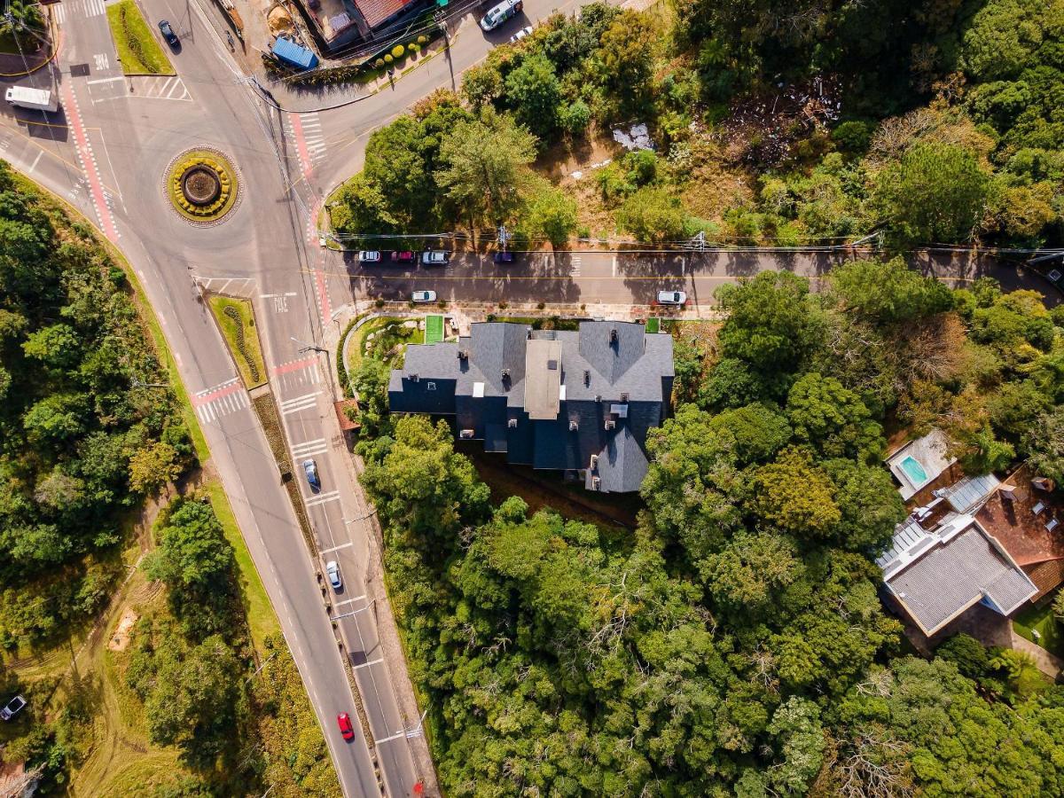 Alpes Da Montanha 203 - Ap Novo Junto Ao Centro De Gramado + Garagem Apartment Ngoại thất bức ảnh